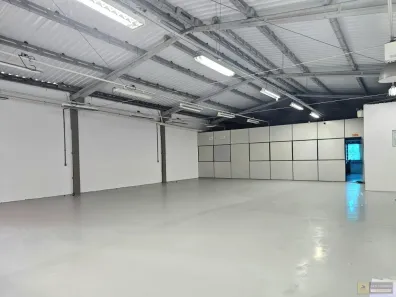 Galpão/Depósito/Armazém para alugar, 480m² no Centro, Balneário Camboriú