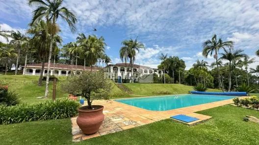 Fazenda/Sítio com 8 Quartos à venda, 1500m² no , Bragança Paulista
