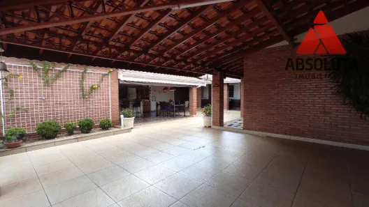 Casa com 3 Quartos à venda, 252m² no Parque Novo Mundo, Americana