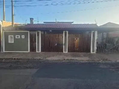 Casa com 3 Quartos à venda, 300m² no Parque Santa Felícia Jardim, São Carlos