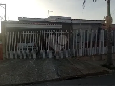 Casa com 3 Quartos para alugar, 179m² no Jardim Alvorada, Itapetininga