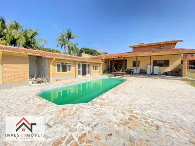 Casa com 6 Quartos para alugar, 2000m² no Vila Petrópolis, Atibaia