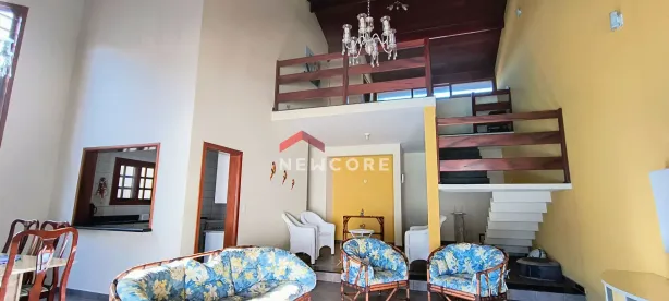 Sobrado com 4 Quartos à venda, 225m² no Nova Itanhaém (Praia), Itanhaém