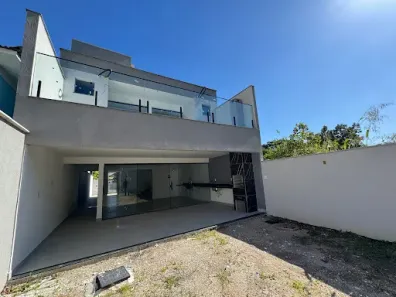 Casa com 4 Quartos à venda, 210m² no Itaipu, Niterói