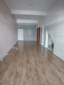 Ponto Comercial para alugar, 50m² no Bosque dos Eucaliptos, São José dos Campos