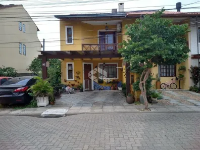 Casa de Condomínio com 2 Quartos à venda, 115m² no Hípica, Porto Alegre