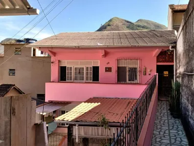 Sobrado com 2 Quartos à venda, 93m² no Centro, Nova Friburgo