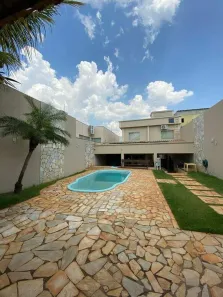Casa com 3 Quartos à venda, 300m² no Tibery, Uberlândia