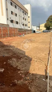 Lote/Terreno à venda, 480m² no Santa Mônica, Uberlândia