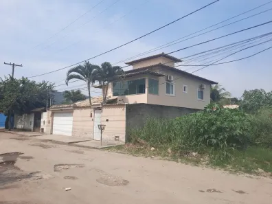 Lote/Terreno à venda, 360m² no Itaipu, Niterói
