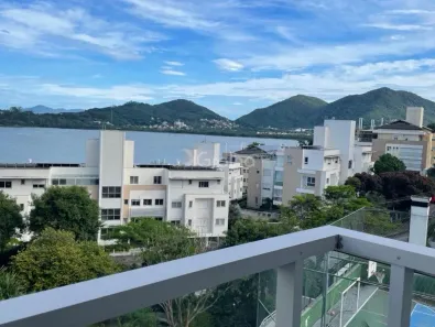 Casa com 3 Quartos à venda, 377m² no João Paulo, Florianópolis