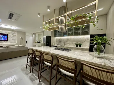 Apartamento com 3 Quartos à venda, 160m² no Meia Praia, Itapema