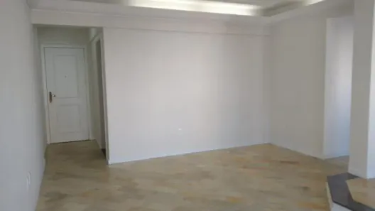 Apartamento com 3 Quartos para alugar, 96m² no Kobrasol, São José