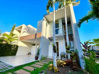 Sobrado com 3 Quartos à venda, 176m² no SIM, Feira de Santana