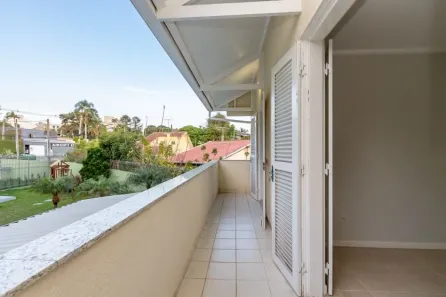 Sobrado com 4 Quartos para alugar, 150m² no Seminário, Curitiba
