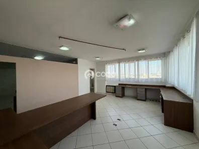 Sala Comercial para alugar, 100m² no Vila Monteiro, Piracicaba