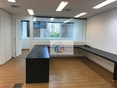 Sala Comercial à venda, 61m² no Vila Olímpia, São Paulo