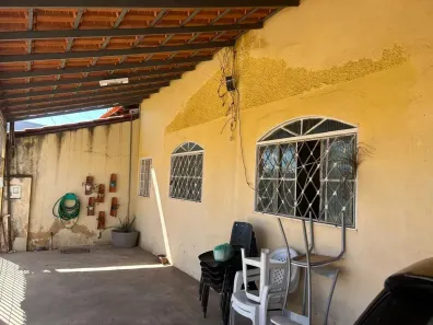 Casa com 3 Quartos à venda, 175m² no Taguatinga Norte, Brasília