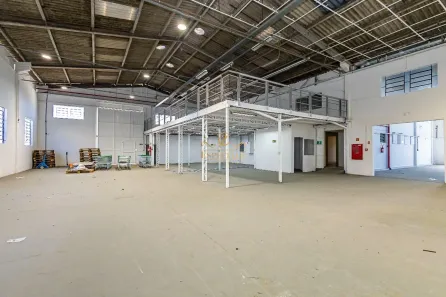 Galpão/Depósito/Armazém para alugar, 3500m² no Cidade Industrial, Curitiba