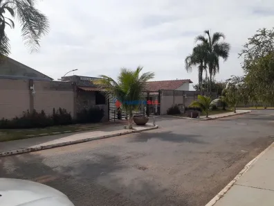 Casa de Condomínio com 2 Quartos para alugar, 75m² no Jardim Gardênia, Goiânia