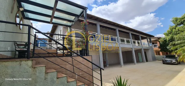 Casa com 3 Quartos à venda, 840m² no Vila São José, Brasília