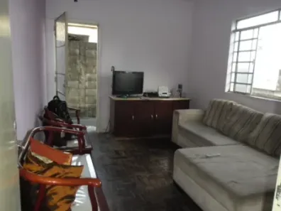 Casa com 5 Quartos à venda, 160m² no Ressaca, Contagem