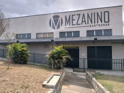 Ponto Comercial para alugar, 371m² no Parque São Benedito, Pindamonhangaba