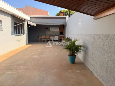 Casa com 3 Quartos à venda, 207m² no Santa Cruz, Americana