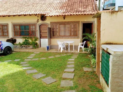 Casa com 2 Quartos à venda, 49m² no Braga, Cabo Frio