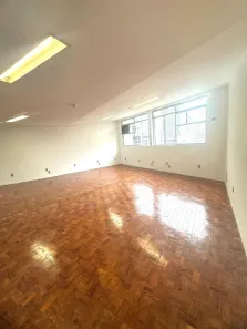 Ponto Comercial para alugar, 132m² no República, São Paulo