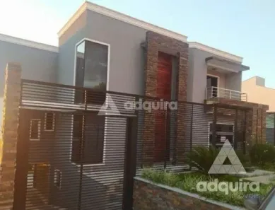 Sobrado com 5 Quartos à venda, 300m² no Contorno, Ponta Grossa