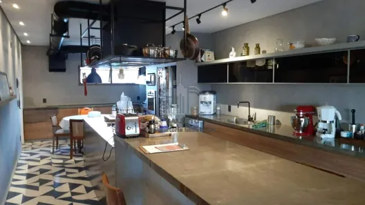 Apartamento com 3 Quartos à venda, 193m² no Cambuí, Campinas
