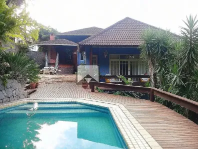 Casa com 3 Quartos à venda, 520m² no Engenho do Mato, Niterói