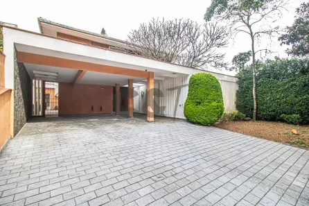 Casa com 3 Quartos para venda ou aluguel, 380m² no Campo Belo, São Paulo