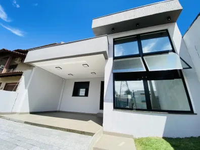 Casa com 3 Quartos à venda, 200m² no São José, Canoas