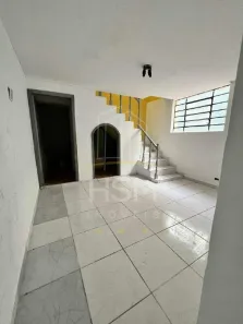 Sobrado com 2 Quartos para alugar, 300m² no Vila Assunção, Santo André