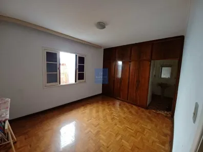 Casa com 3 Quartos à venda, 215m² no Bosque da Saúde, São Paulo