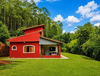 Fazenda/Sítio com 4 Quartos para alugar, 200m² no Serrote, Santa Branca