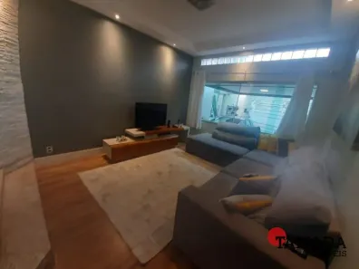 Casa com 3 Quartos à venda, 162m² no Vila Buenos Aires, São Paulo