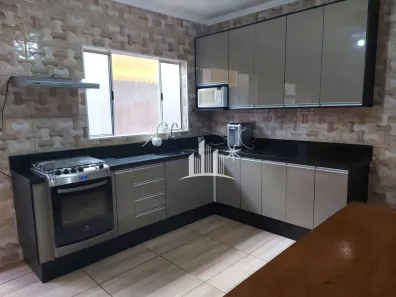 Casa com 2 Quartos à venda, 108m² no Parque Erasmo Assunção, Santo André