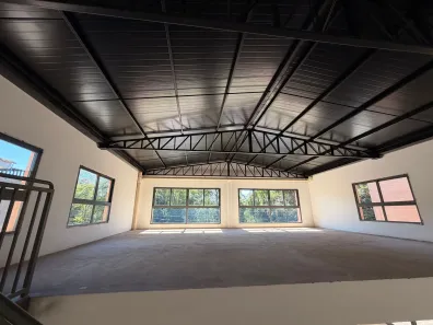 Ponto Comercial para alugar, 77m² no Jardim do Lago, Londrina