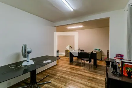 Casa com 2 Quartos à venda, 165m² no Parque Continental, São Paulo