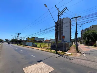 Lote/Terreno à venda, 689m² no Centro, Canoas