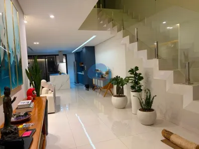 Sobrado com 4 Quartos à venda, 244m² no Jardim Villagio Milano, Sorocaba