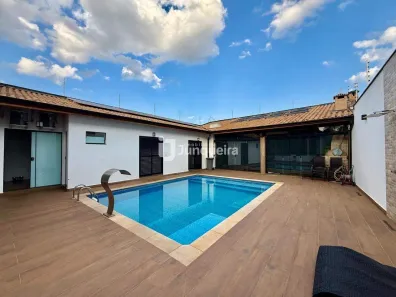 Casa com 2 Quartos à venda, 165m² no Loteamento Santa Rosa, Piracicaba