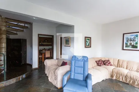 Casa com 5 Quartos à venda, 249m² no Ipiranga, Belo Horizonte