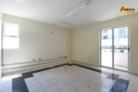 Prédio Comercial para alugar, 2065m² no Centro, Divinópolis