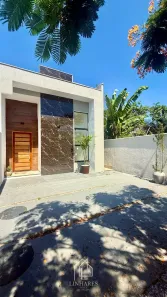 Casa com 2 Quartos à venda, 77m² no Jardim Atlântico Leste (Itaipuaçu), Maricá