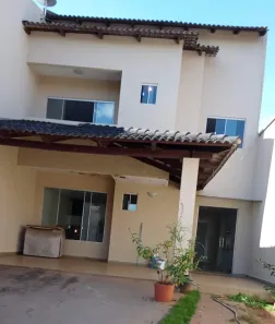 Sobrado com 4 Quartos para alugar, 202m² no Setor Jaó, Goiânia