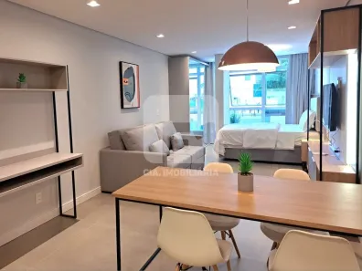 Apartamento com 1 Quarto para alugar, 36m² no Centro, Florianópolis